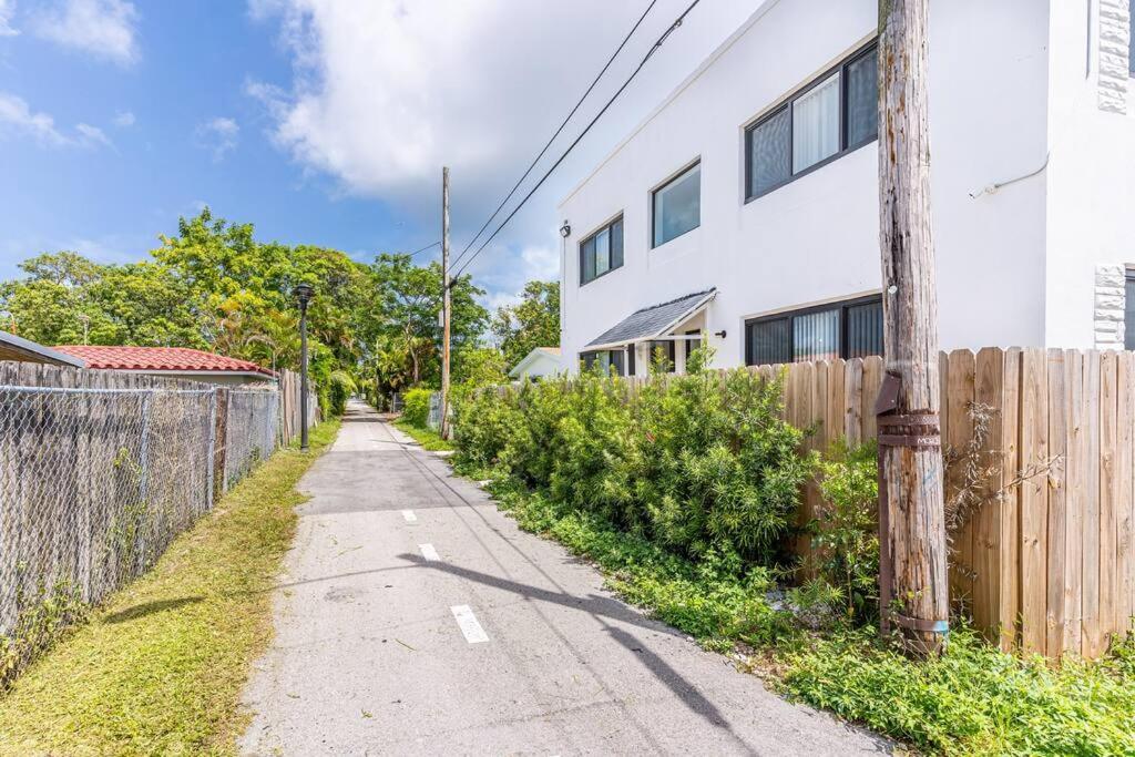 Stylish Lux 5 Min Walking To Design District 7 * Miami